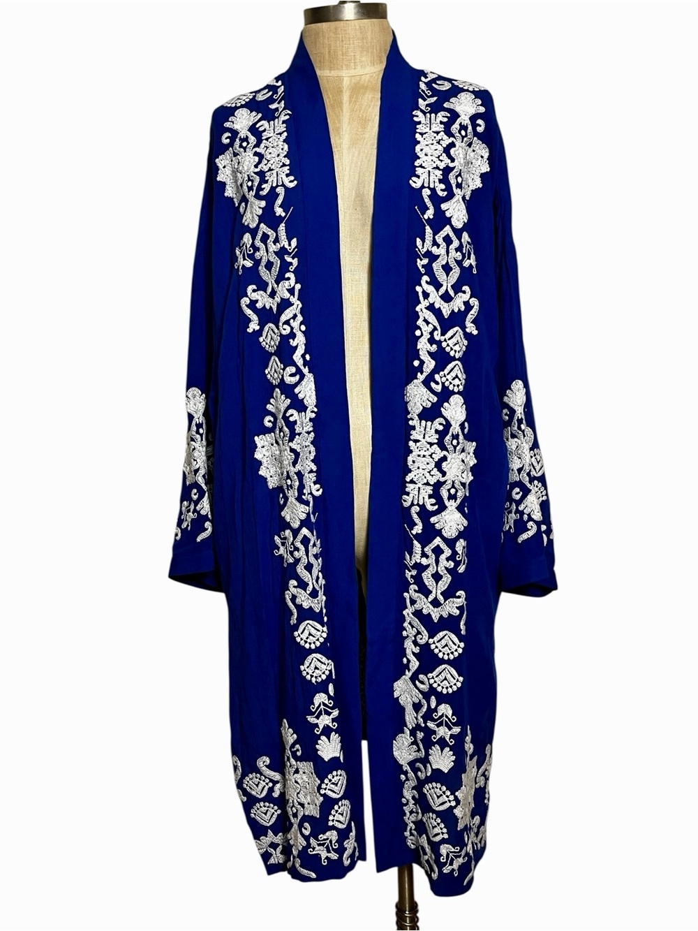 Chico’s Cobalt Blue Embroidered Open Front Kimono Cardigan Topper XL - Picture 3 of 9